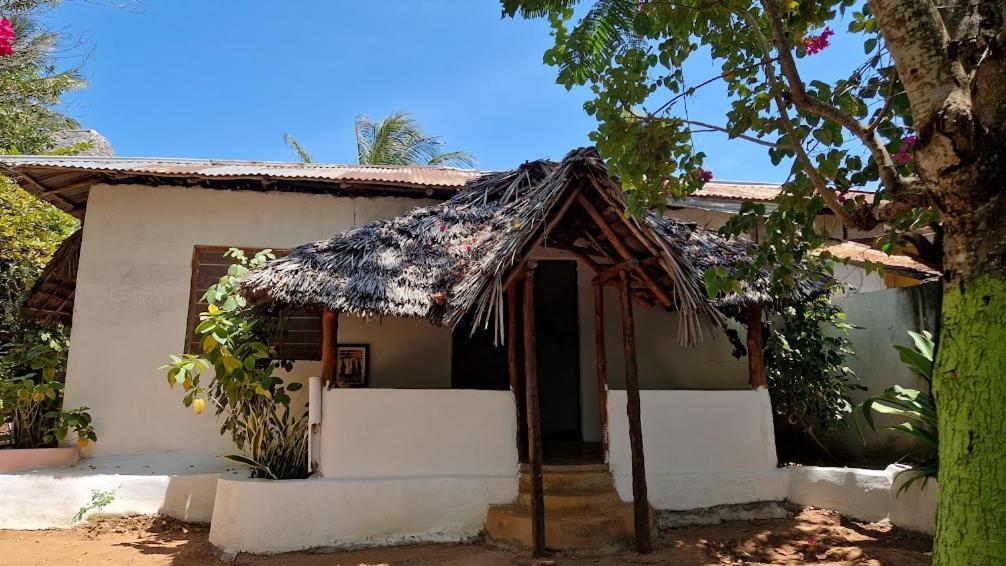 Caveman Lodge คิซิมคาซิ ภายนอก รูปภาพ